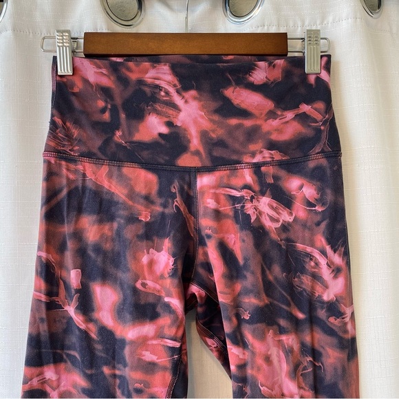 Lululemon Align High-Rise Pant 28" Intensity Pink Blossom Multi size 6 - Picture 3 of 12